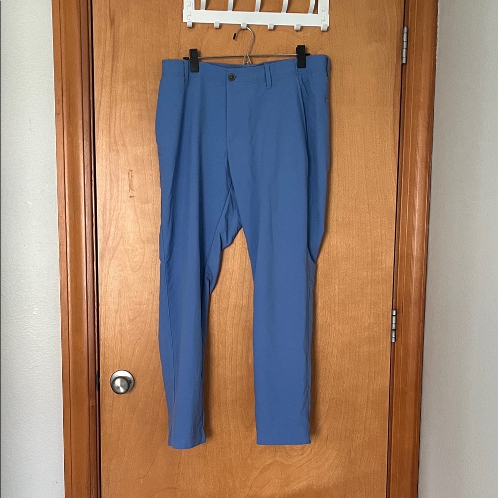 Under Armour Men's Sky Blue Dress Pants